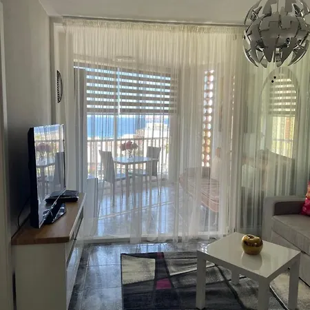 Torres De Yomely Americas Apartment